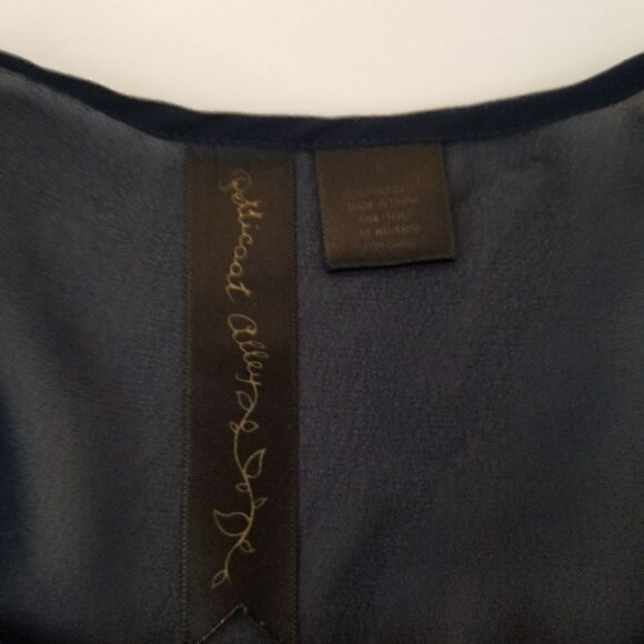 Anthro petticoat alley sleeveless Sheer Button Down top - Picture 6 of 6